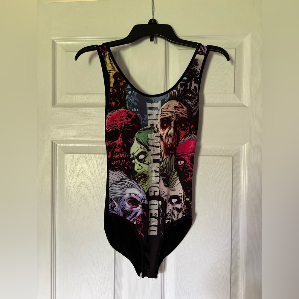 The Walking Dead body suit🧟‍♀️🧟🧟‍♂️
